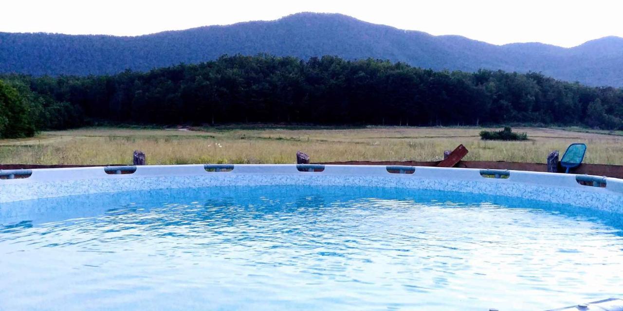 Holiday Home In Smiljan 17134 Luaran gambar